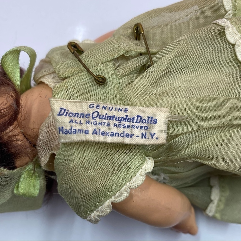 VINTAGE~1936 COMPOSITION MADAME ALEXANDER~’CECILE’ DIONNE QUINTUPLET DOLL~BR - Picture 4 of 8
